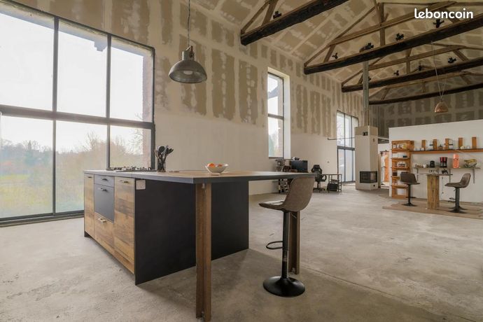 Maison 7 pièces 250 m²