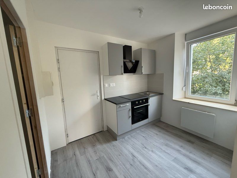 Appartement 3 pièces 42 m² · à Pont-de-Roide-Vermondans · 42 m² · 500 €