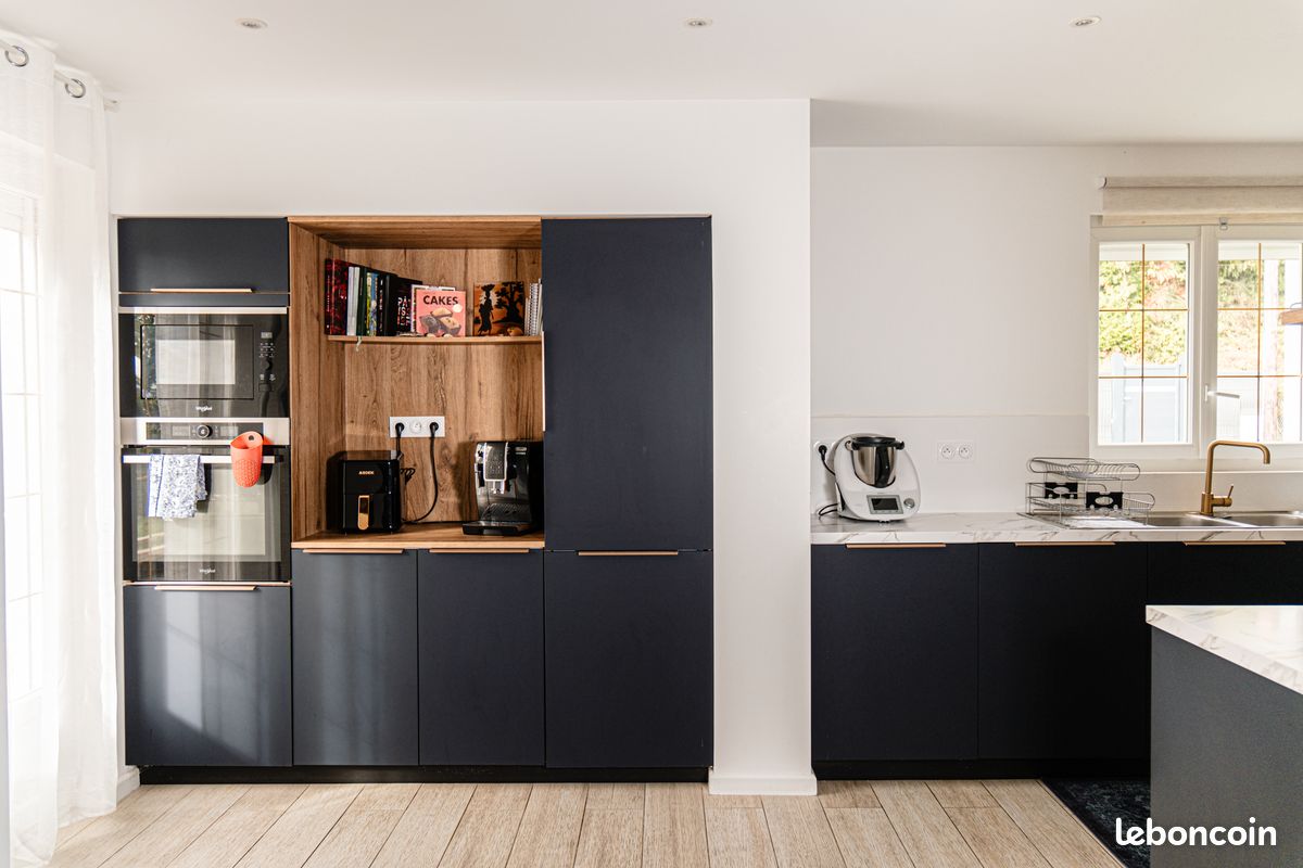 Maison 7 pièces 207 m² · à Oissel · 207 m² · 389 000 €