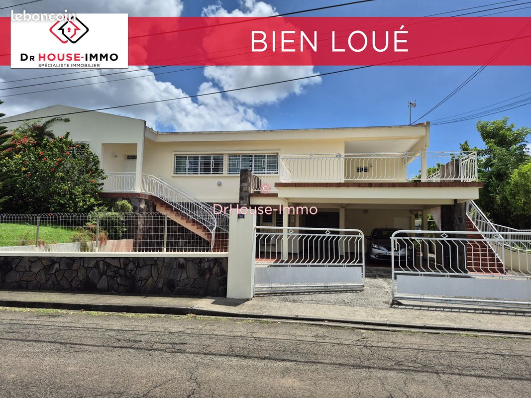 Maison 8 pièces 165 m² · à Fort-de-France · 165 m² · 2 900 €/mois