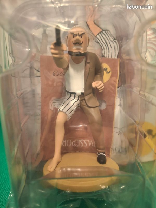 FIGURINE RÉSINE COLLECTION officielle Tintin - HERGE reporter EUR 71,10 - FR
