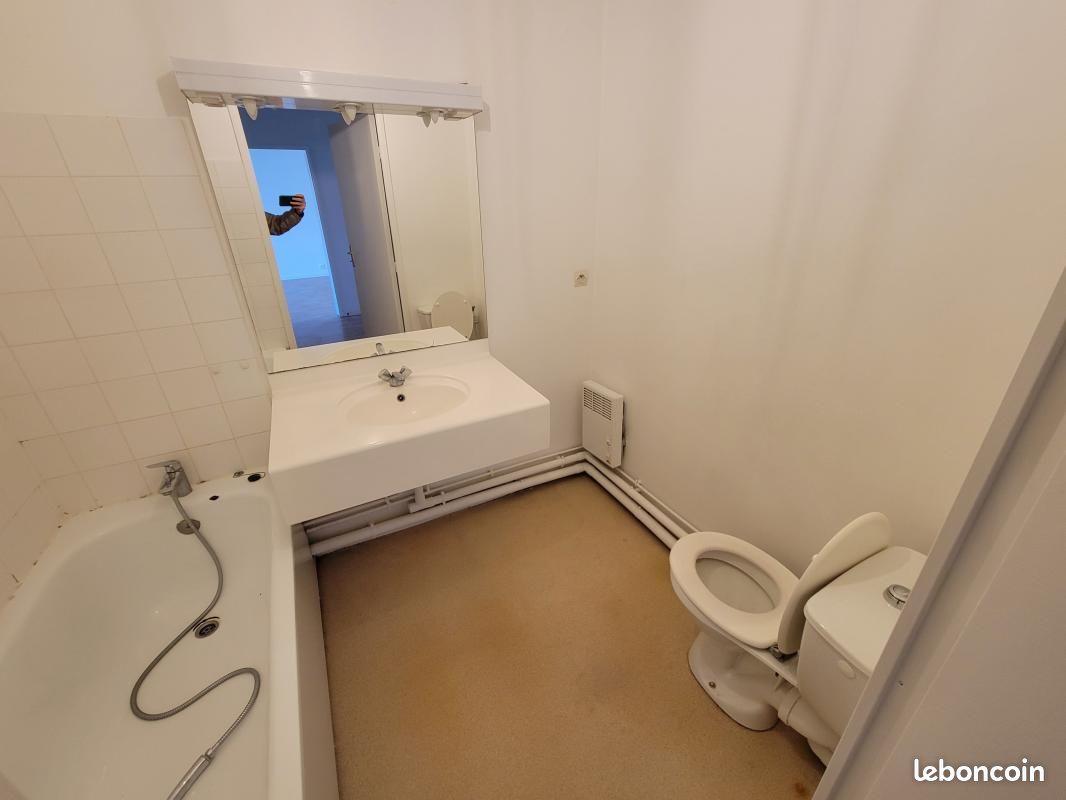 Appartement a louer pessac - 1 pièce(s) - 49 m2 - Surfyn