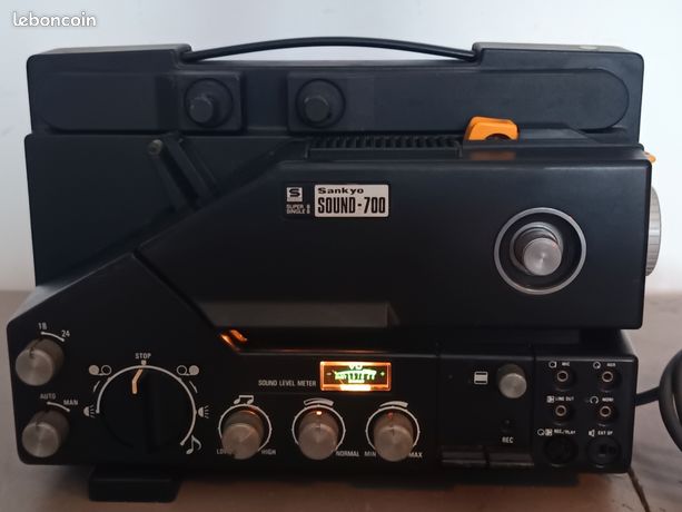 Projetor de Filmes Super 8 Sankyo Sound-700
