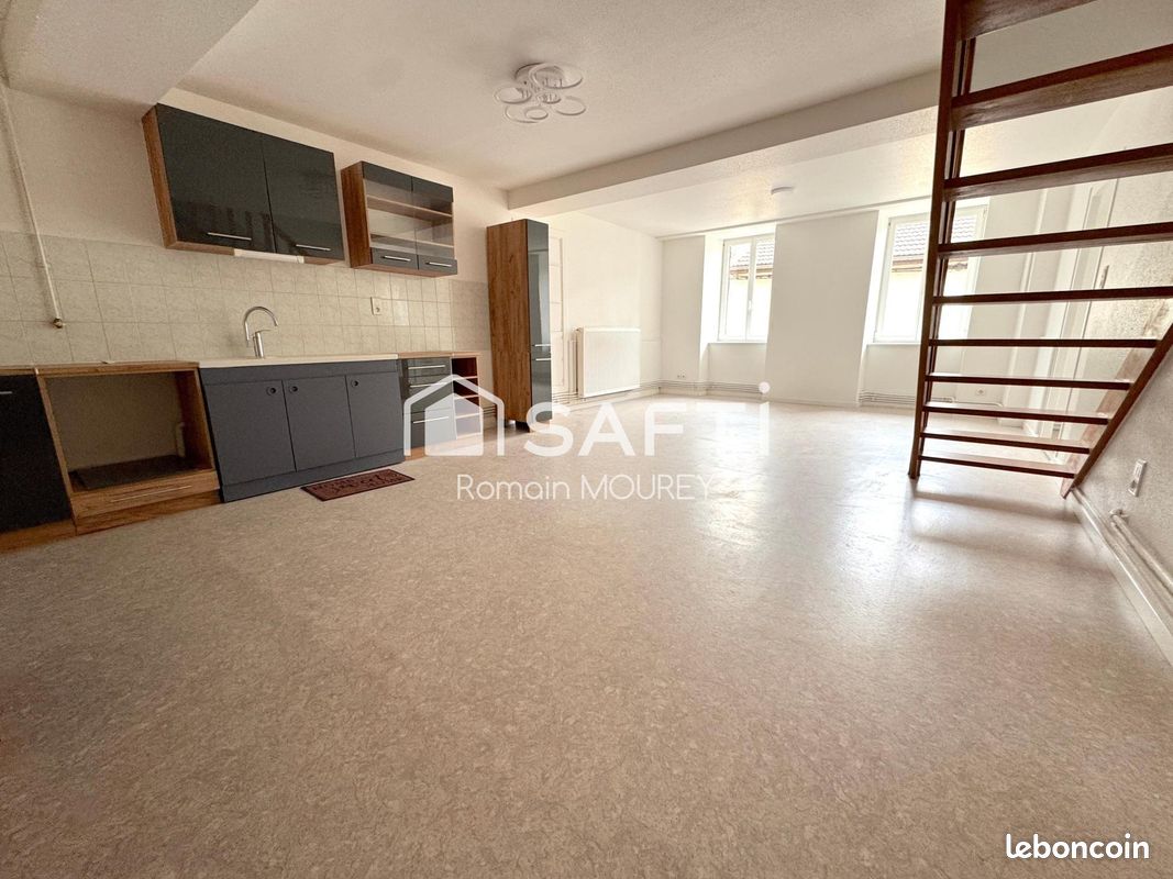 Appartement 3 pièces 73 m² · à Cuiseaux · 73 m² · 84 000 €