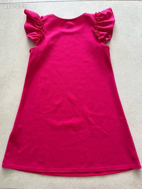 Robe fuchsia 7 ans (image 4)