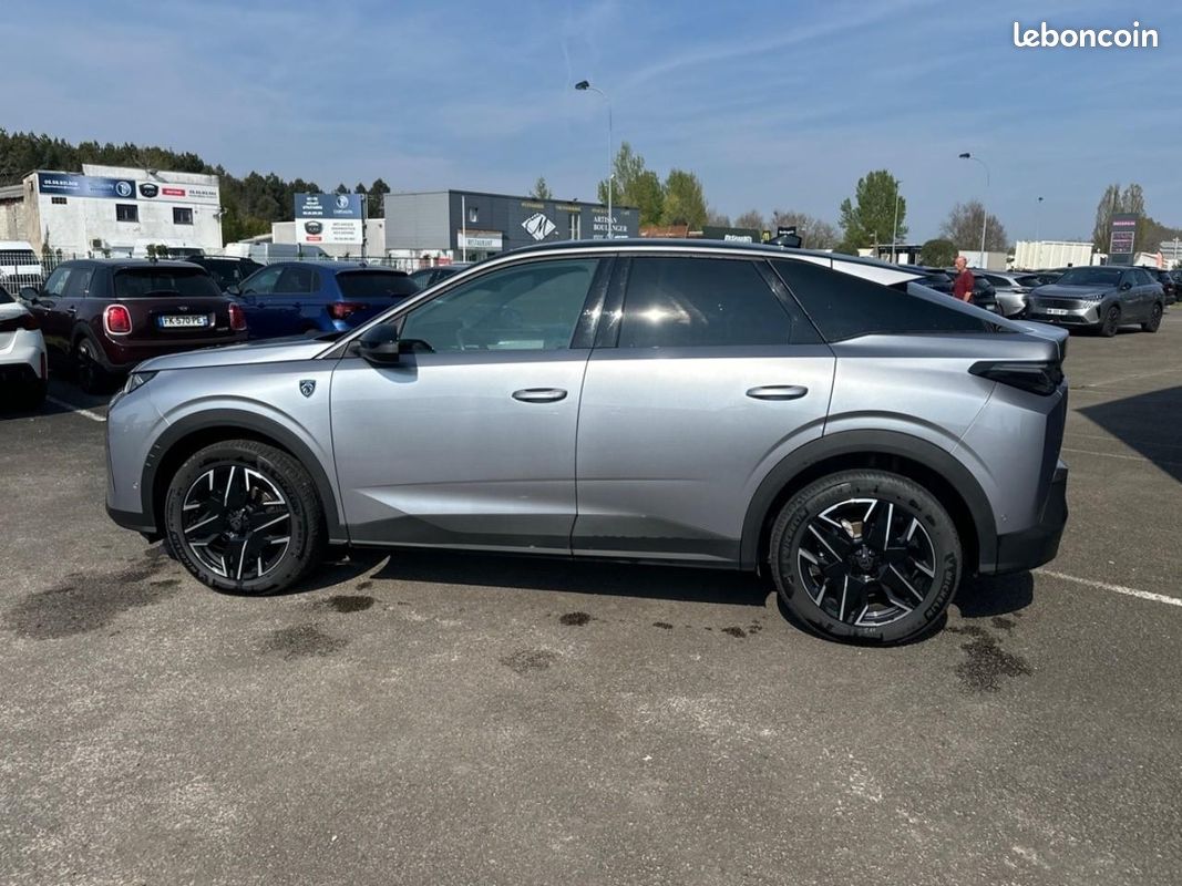 PEUGEOT 3008 1.2 hybrid 145 gt e-dcs6 (image 8)
