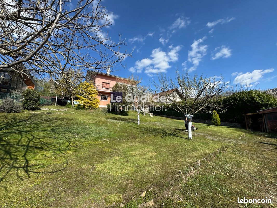 Maison 7 pièces 143 m² · à Coublevie · 143 m² · 379 000 €
