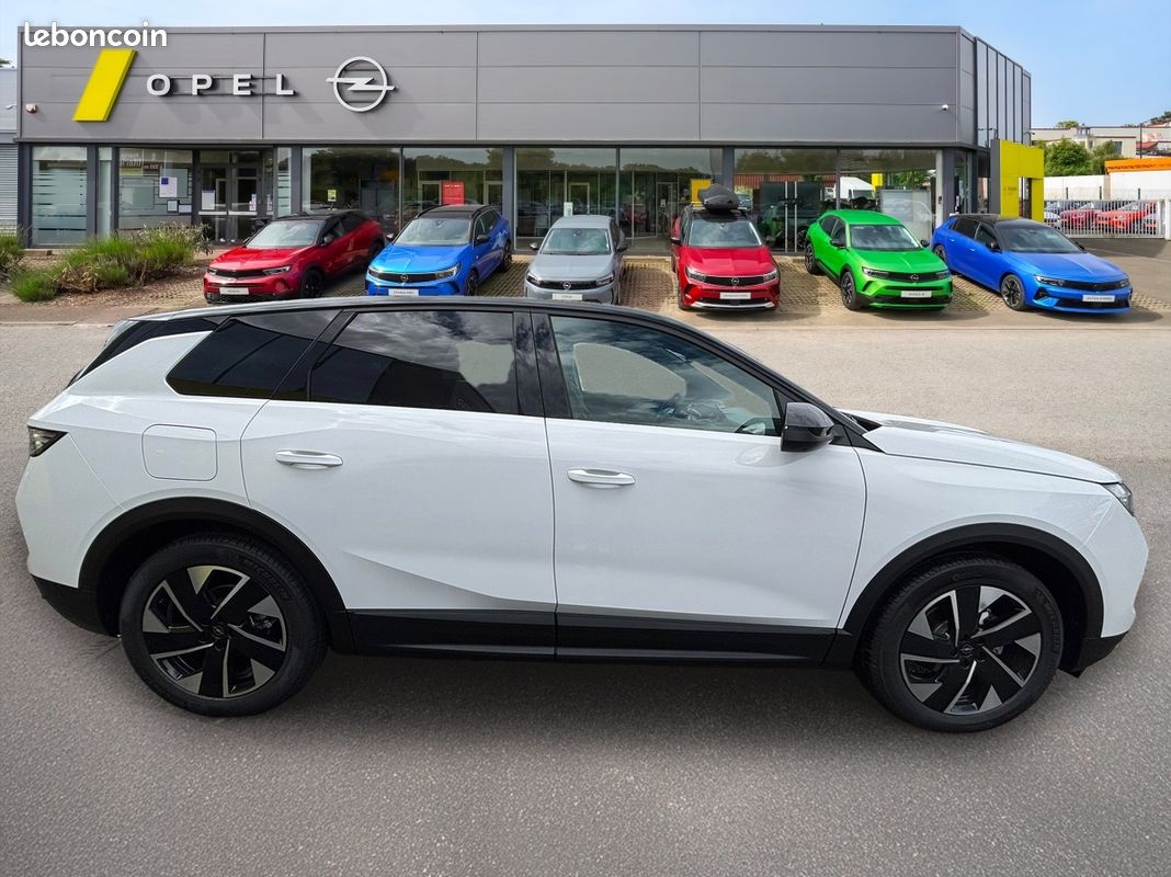 Opel Grandland (2) 1.2 Turbo Hybrid 145ch Automatique GS (image 5)