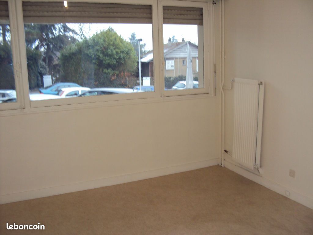 Appartement 1 pièce 18 m² · à Palaiseau · 18 m² · 540 €/mois