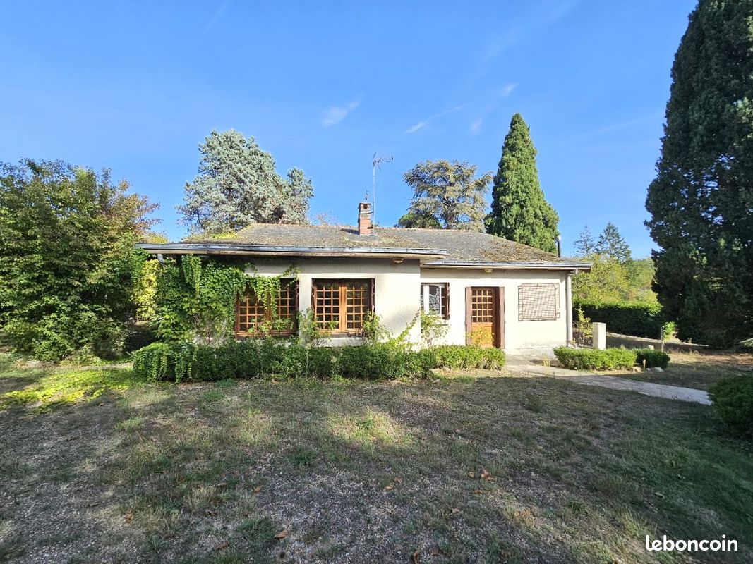 Maison 6 pièces 143 m² · à Briollay · 143 m² · 264 800 €