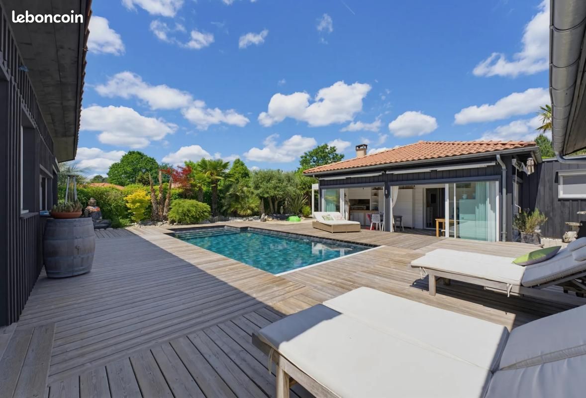 Maison 7 pièces 180 m² · à Martignas-sur-Jalle · 180 m² · 849 000 €