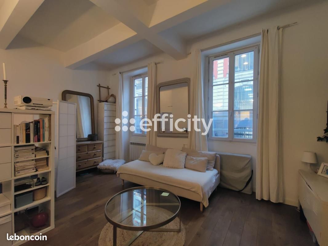 Appartement 2 pièces 46 m² · à Paris · 46 m² · 539 000 €