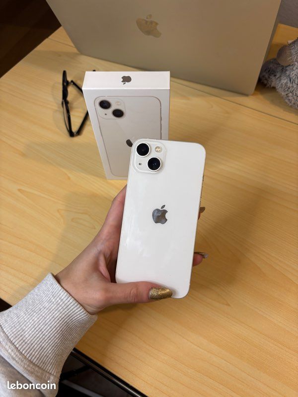 IPhone 13 Blanc Lumière Stellaire - Très bon état - Prix négociable (image 3)