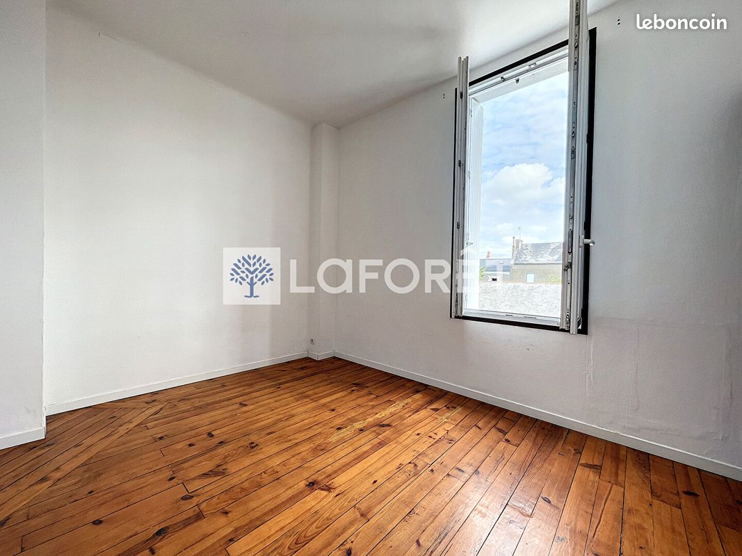 Maison de ville 3 pièces 50 m² - Thouars 79100 (image principale 7)