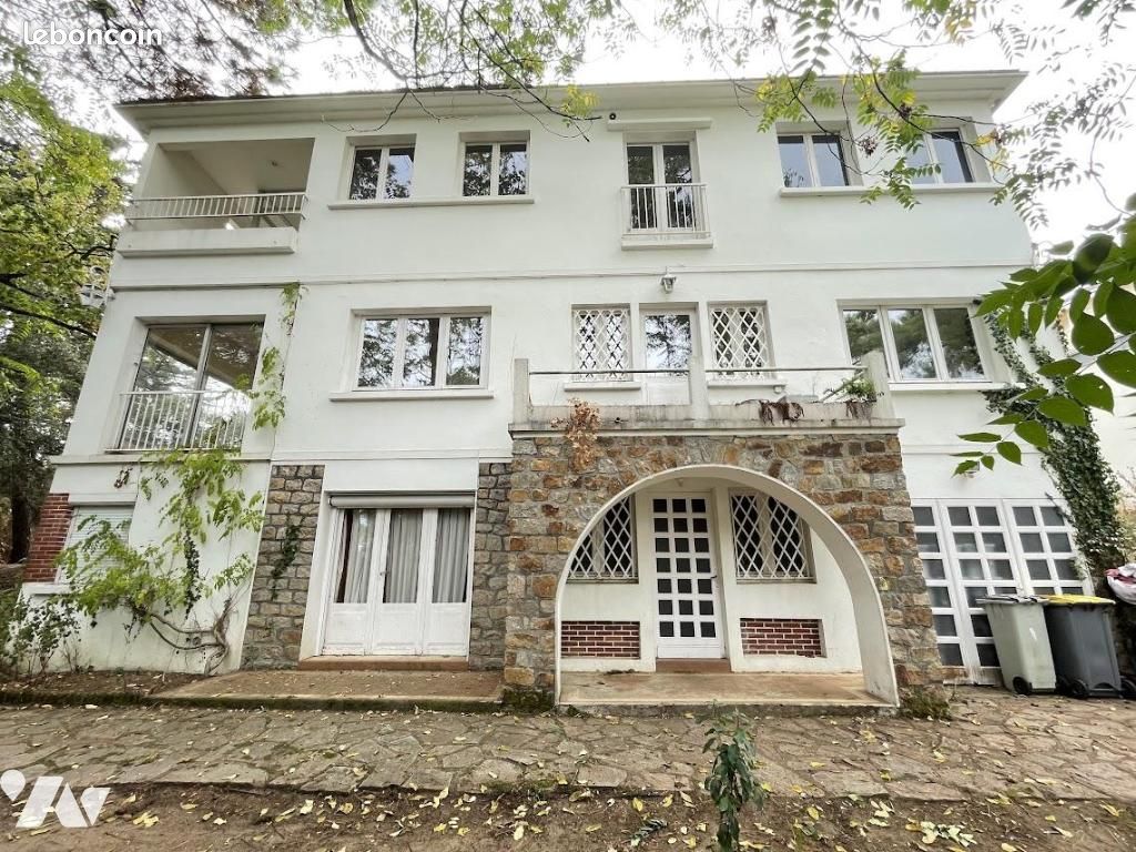Maison 9 pièces 235 m² · à Saint-Brevin-les-Pins · 235 m² · 749 250 €