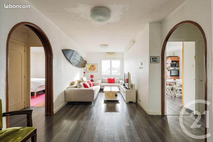 Maison 9 pièces 220 m² — 7