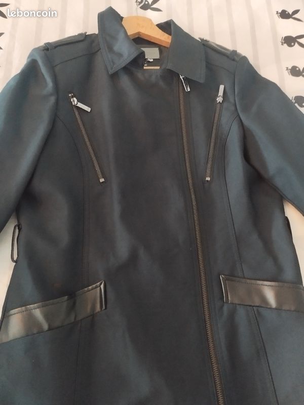 Manteau. Veste (image 3)