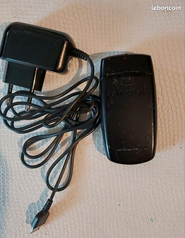 Lot de téléphone vintage (image 3)