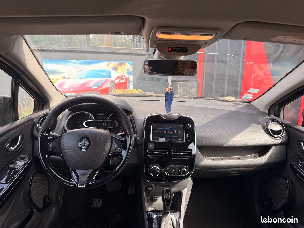 RENAULT CLIO IV 1.5 dCi 90cv/ Boite automatique EDC6 (image 9)
