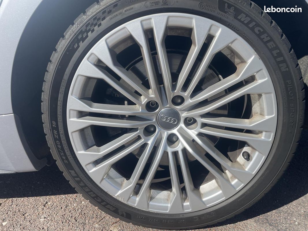 AUDI A5 SPORTBACK 2.0 TFSI 252 S Line QUATTRO S-TRONIC (image 11)