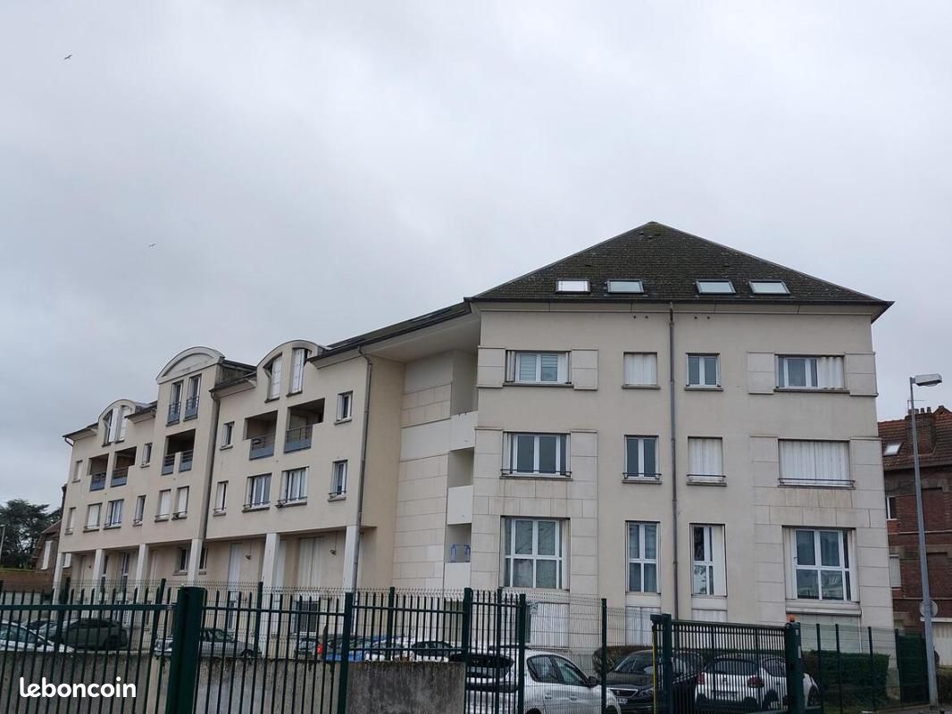 Appartement 1 pièce 32 m² · à Compiègne · 32 m² · 548 €