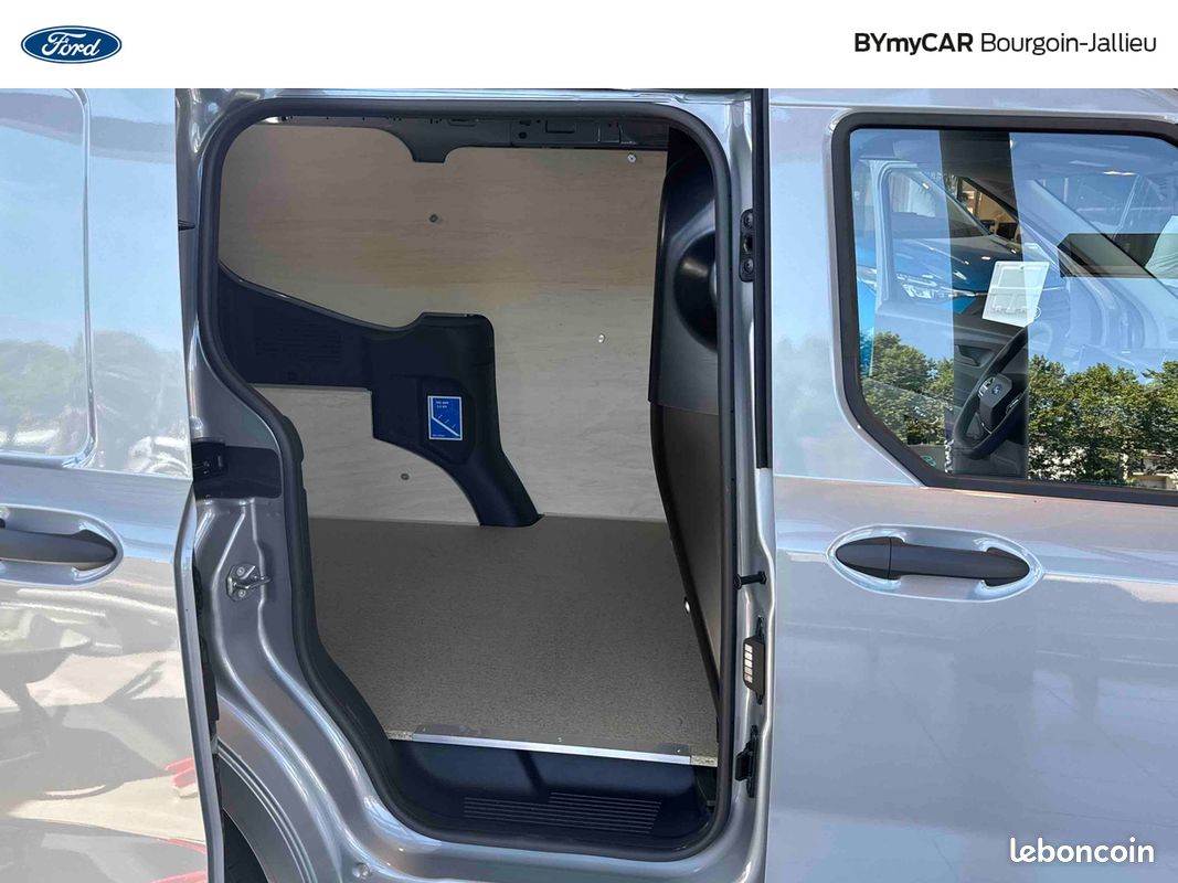 Ford e-transit courier 136 ch 46 kwh trend (image 15)