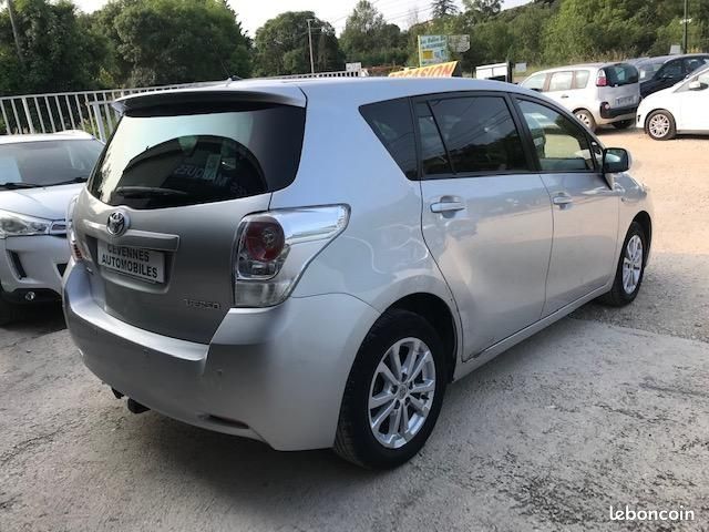 Toyota VERSO 126 D-4D SKYVIEW CONNECT 5 PLACES (image 4)