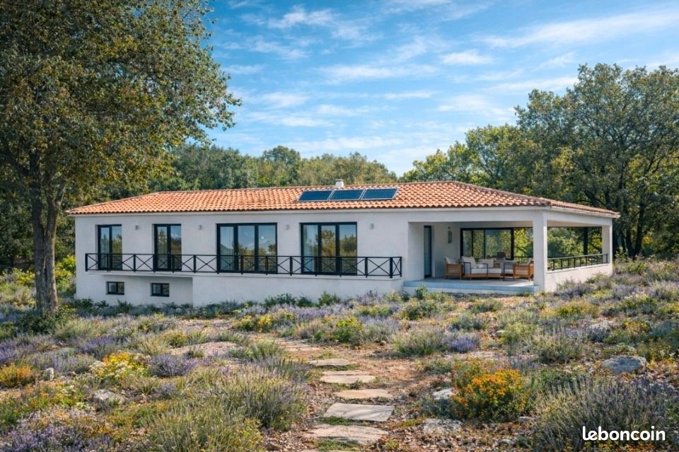 Maison 4 pièces 140 m² · à Bagnols-en-Forêt · 140 m² · 725 000 €