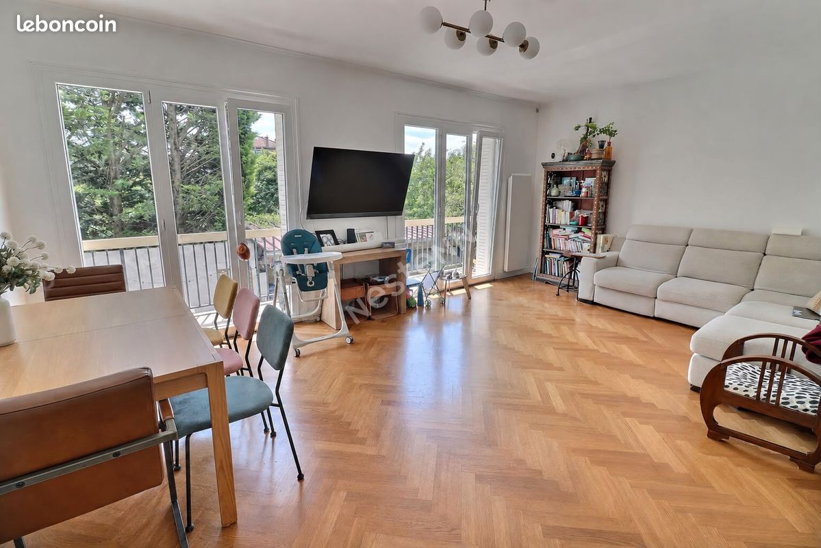 Appartement 4 pièces 83 m² · à Fontenay-sous-Bois · 83 m² · 450 000 €