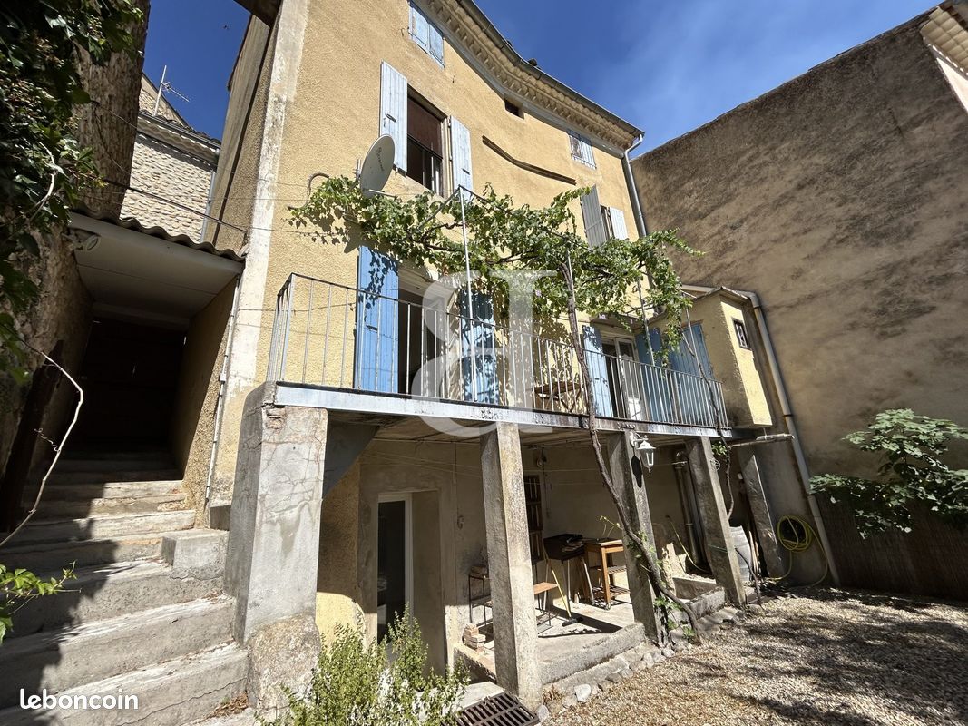 Maison 5 pièces 85 m² · à Nyons · 85 m² · 235 000 €