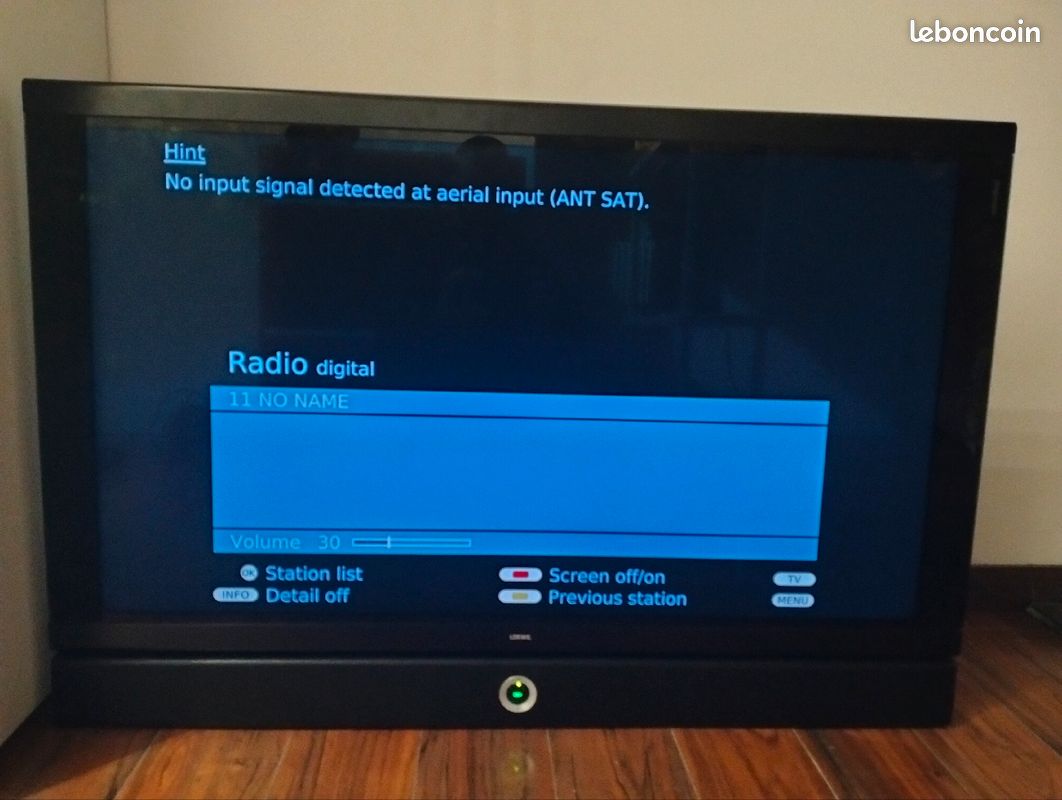 Menu Loewe Tvs Floor Stand Flex 43-65 - Main Image