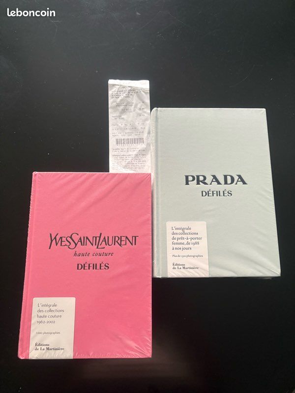 Lot Yves saint Laurent défilés et prada défilés Livres