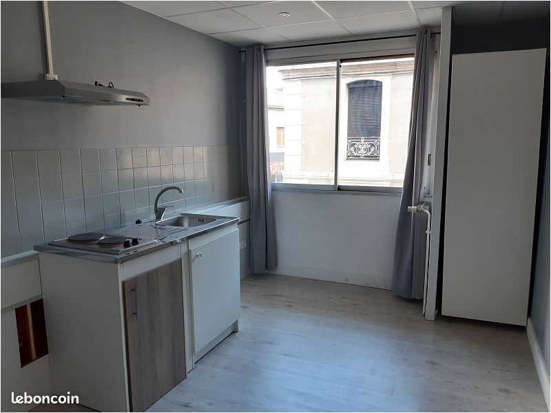 Appartement 1 pièce 31 m² · à Alès · 31 m² · 428 €