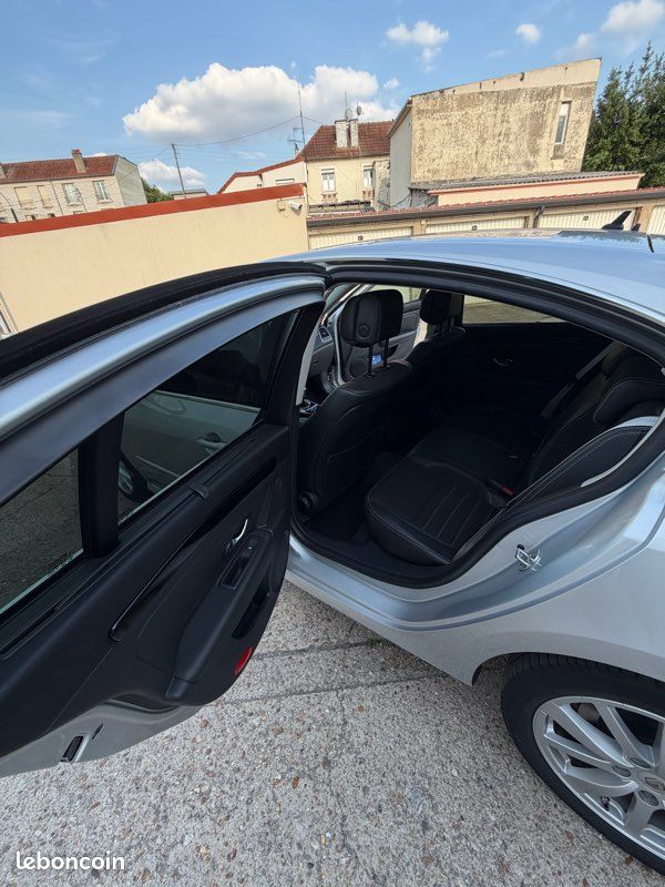 Renault Laguna Bose (image 9)