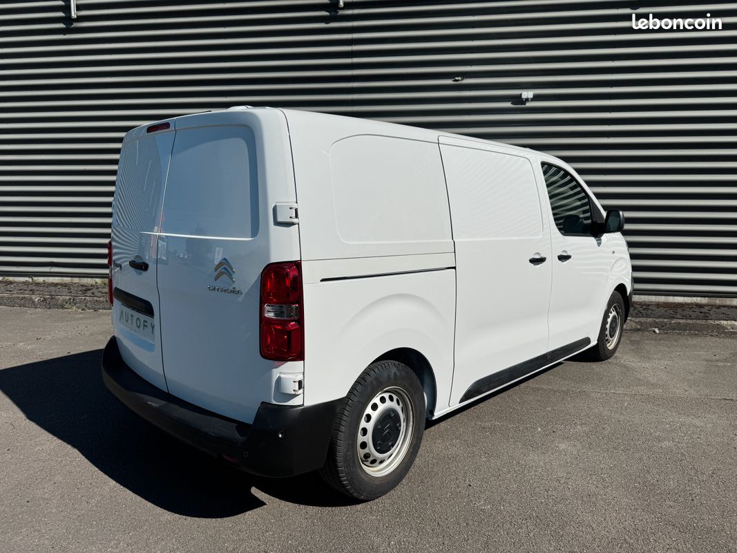 CITROEN JUMPY III TAILLE M 2.0 BLUEHDI 120 S&S DRIVER EAT8 (Caméra de recul, Apple Carplay, TVA récupérable) HT 16 241 (image 8)