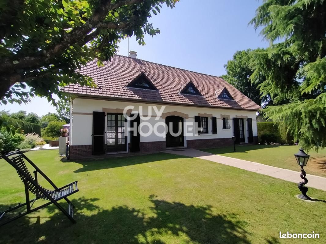 Maison 7 pièces 205 m² · à Péronne · 205 m² · 376 700 €