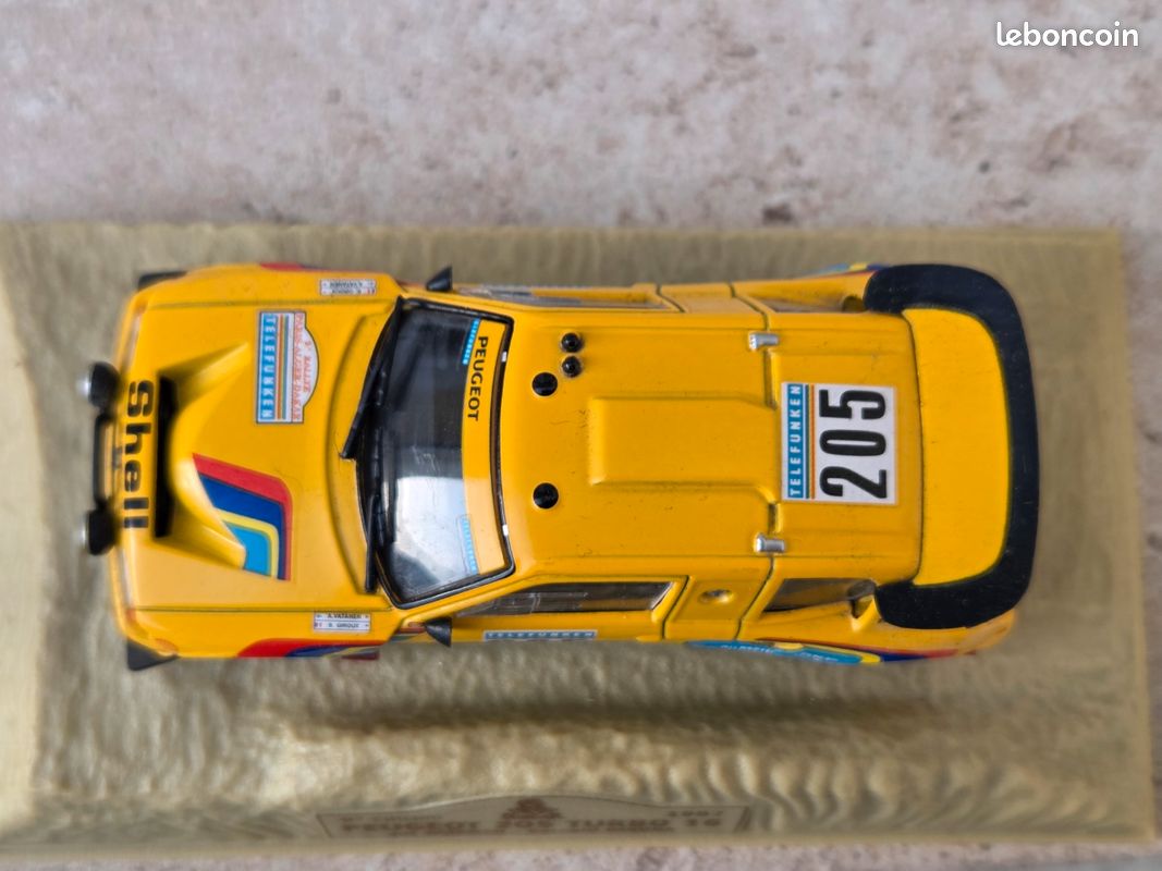 Norev Peugeot 205 Turbo 16 Dakar 1987 - Jaune - 1/43 Métal - Ari Vatanen