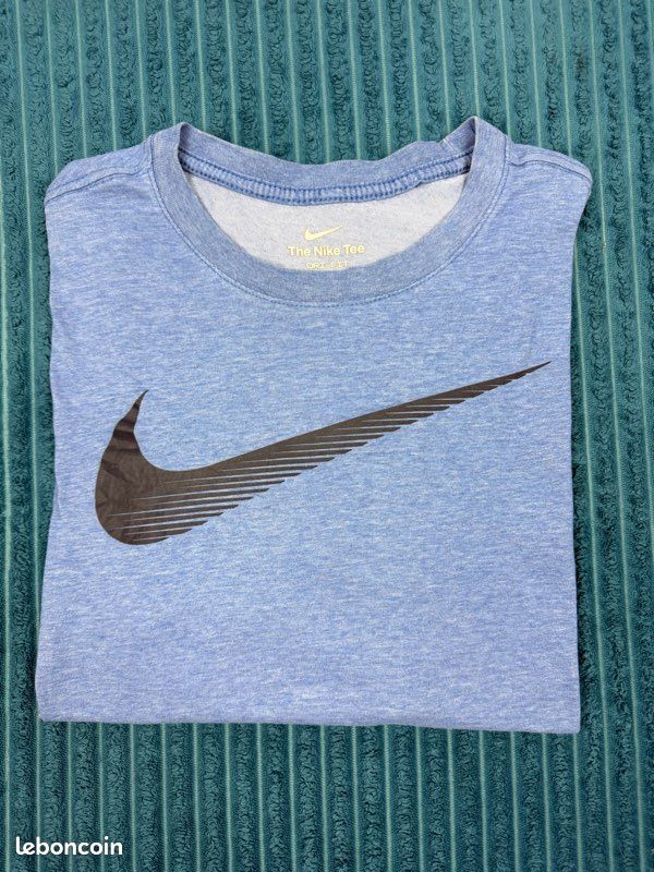 T-shirt Nike Dro-Fit bleu logo noir - taille M (image 1)
