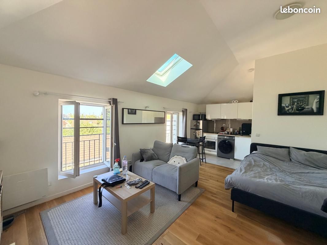 Appartement 1 pièce 24 m² · à Pontoise · 24 m² · 548 €