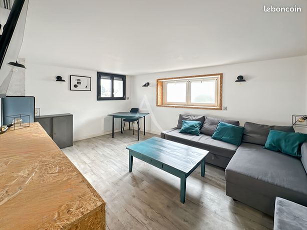 Studio 1 pièce 27 m²