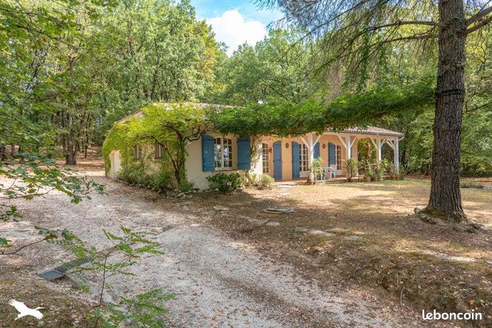 Villa 3 pièces 120 m²
