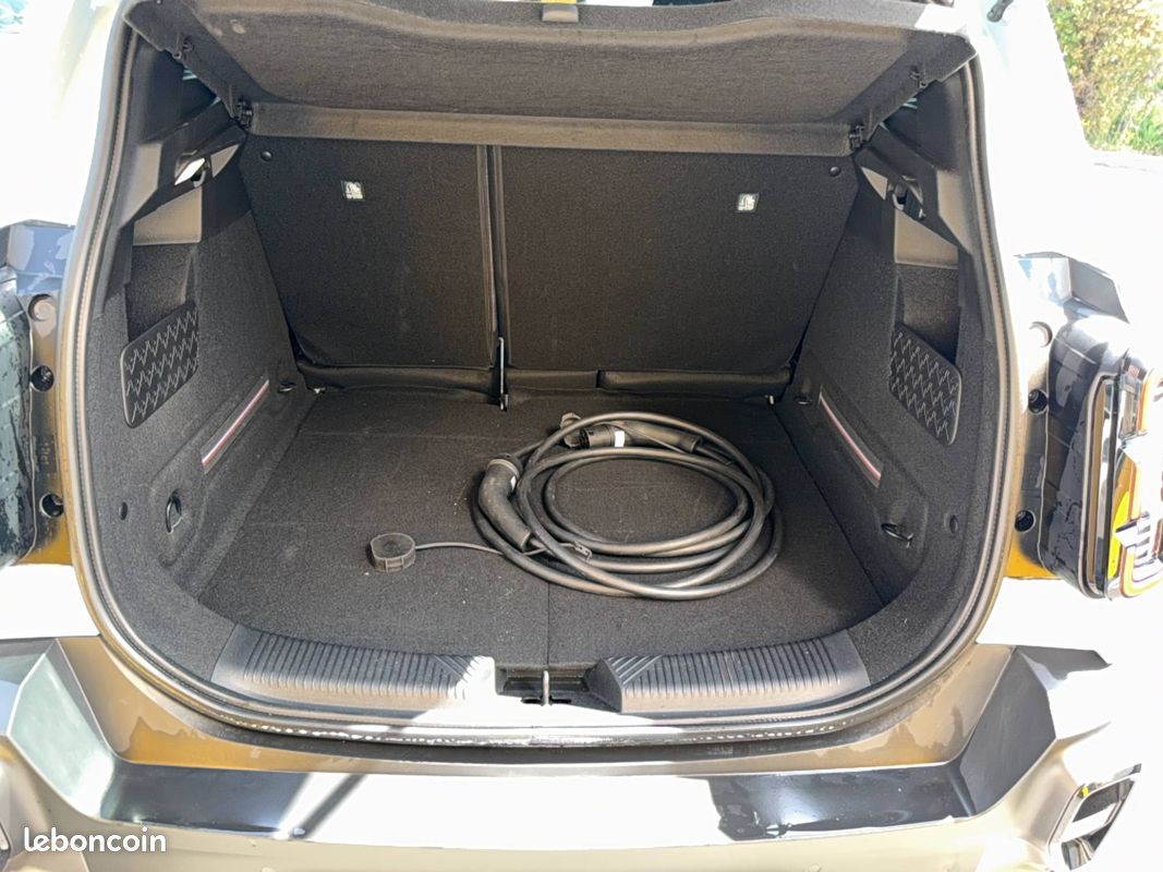 RENAULT Renault 4 E-Tech Electrique 150 ch autonomie confort Techno (image 18)