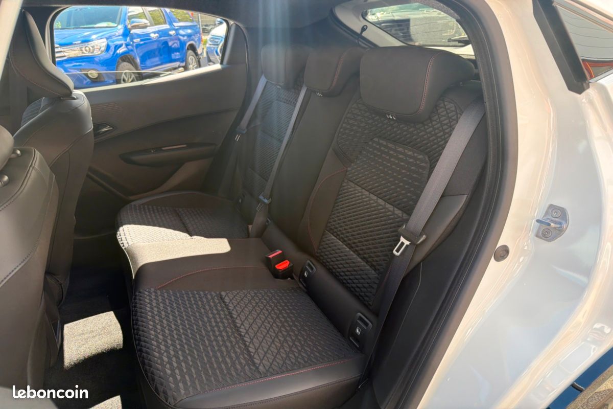 Renault Clio 6 TCE 115 EDC TECHNO -12% (image 7)