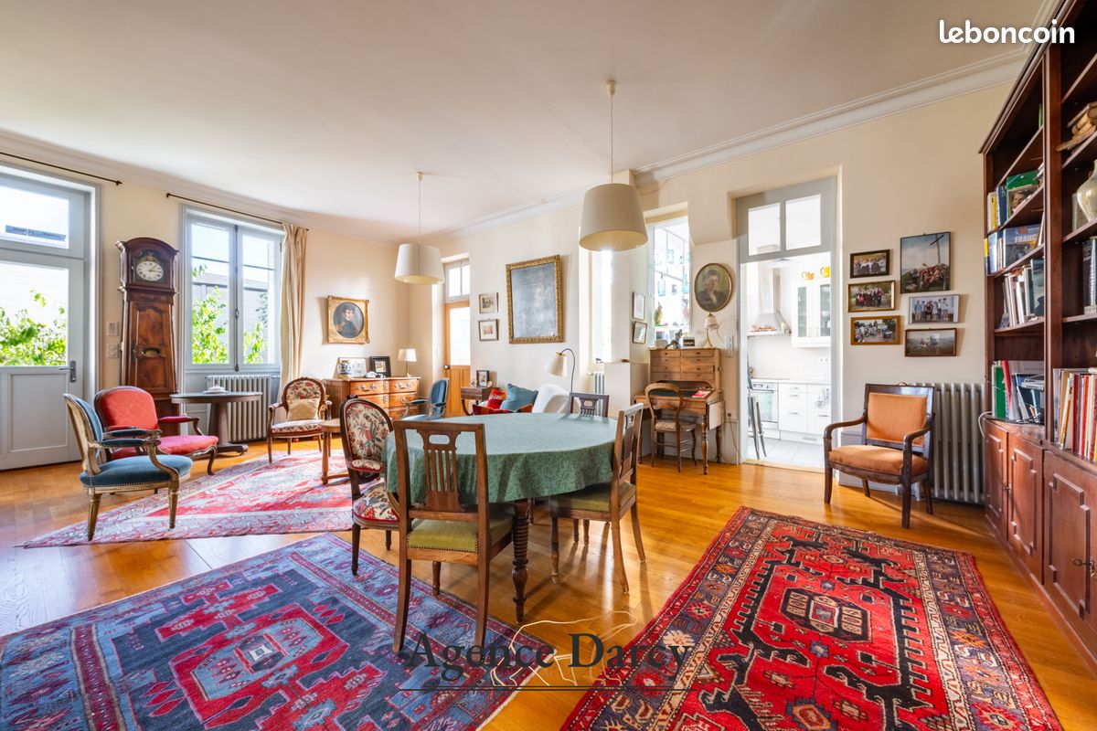 Appartement 7 pièces 160 m² · à Dijon · 160 m² · 695 000 €