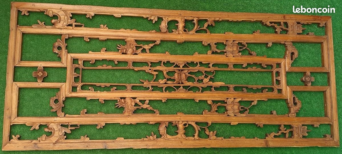 Ancien grand panneau chinois en bois sculpté fait main (image 3)