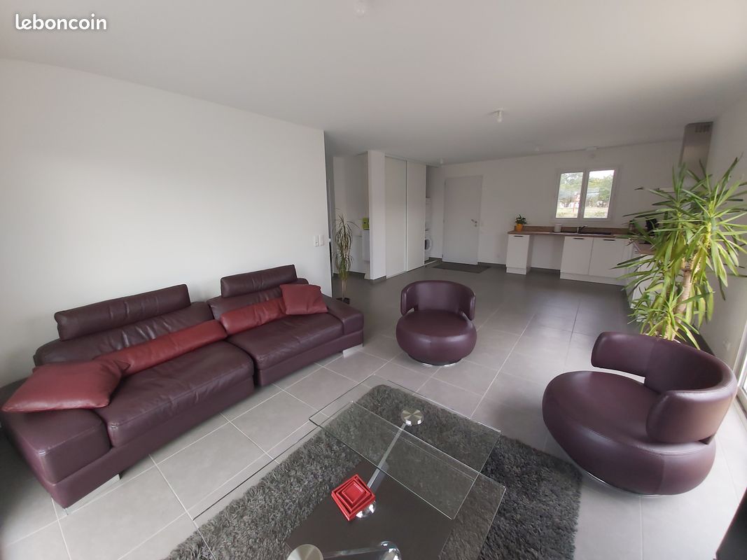 Ensembe canapé et fauteuils en cuir ROCHE BOBOIS (image 2)