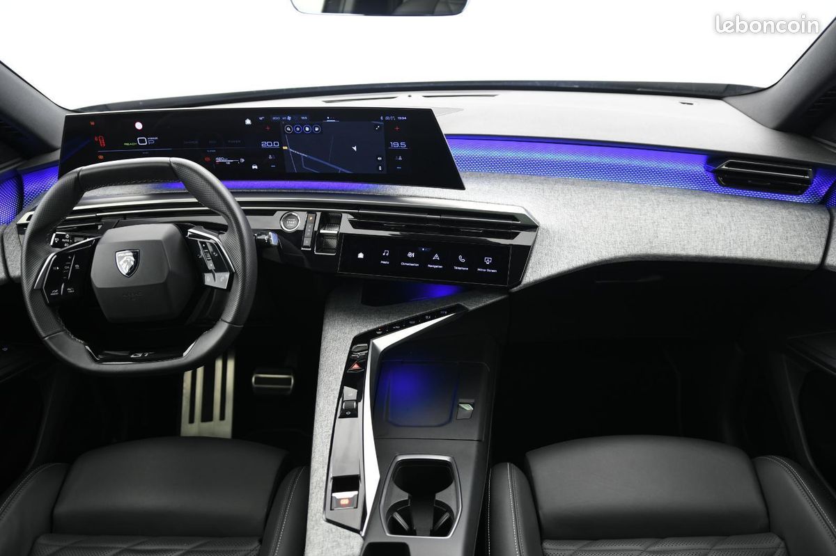 PEUGEOT 3008 Plug-in Hybrid 195 e-DCS7 GT FULL (image 2)