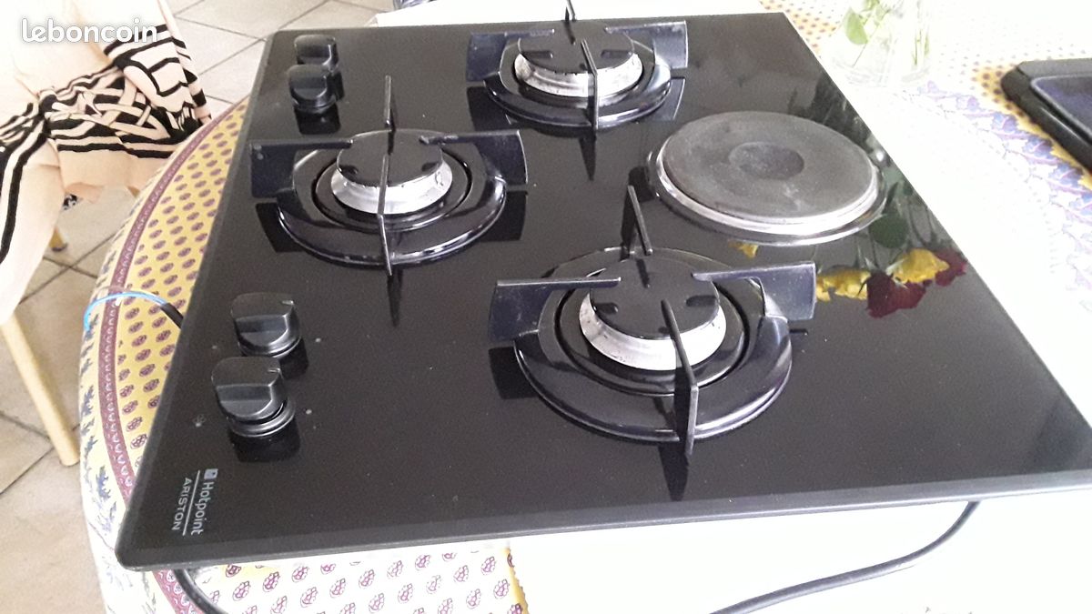 Table cuisson mixte hotspot (image 1)
