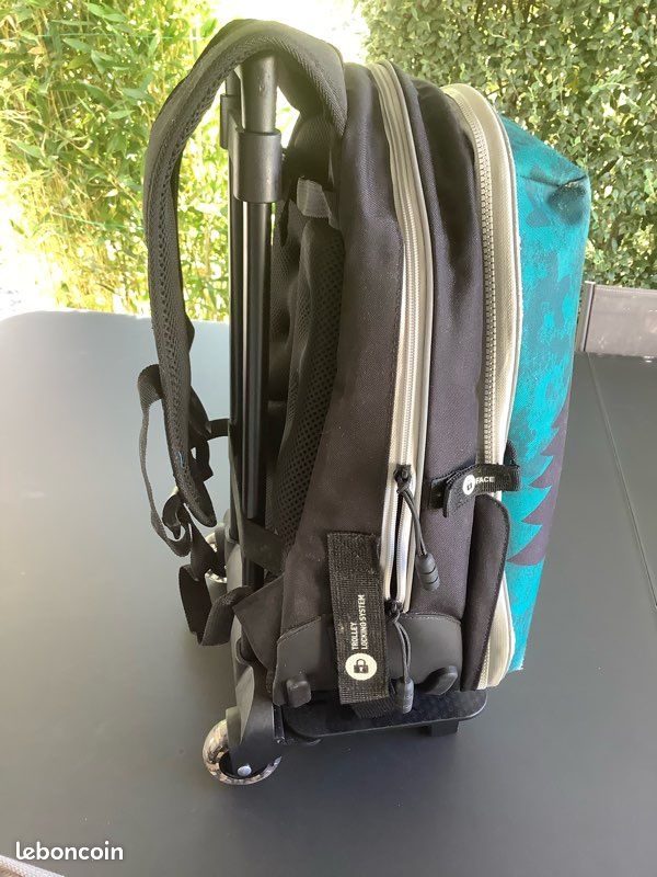 Sac à dos trolley enfant neuf sauf façade à changer (image 6)