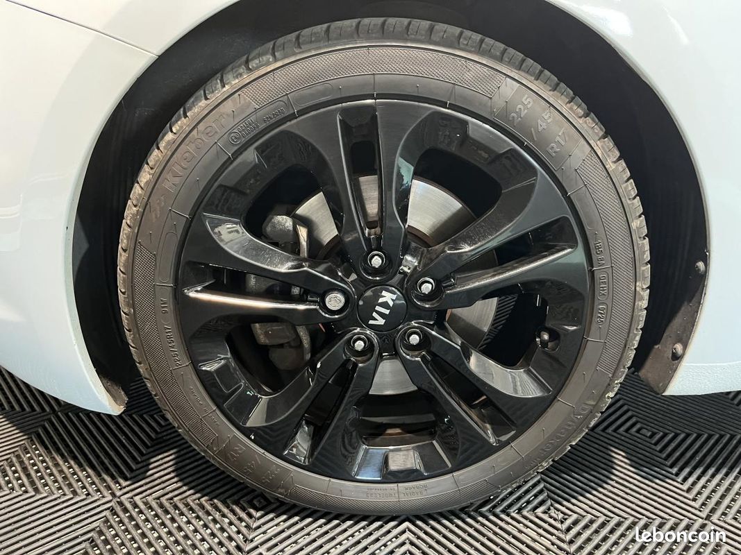 KIA PROCEED Pro Ceed 1.6 COUPE SPORT - TOIT OUVRANT - CAMÉRA DE RECUL (image 22)